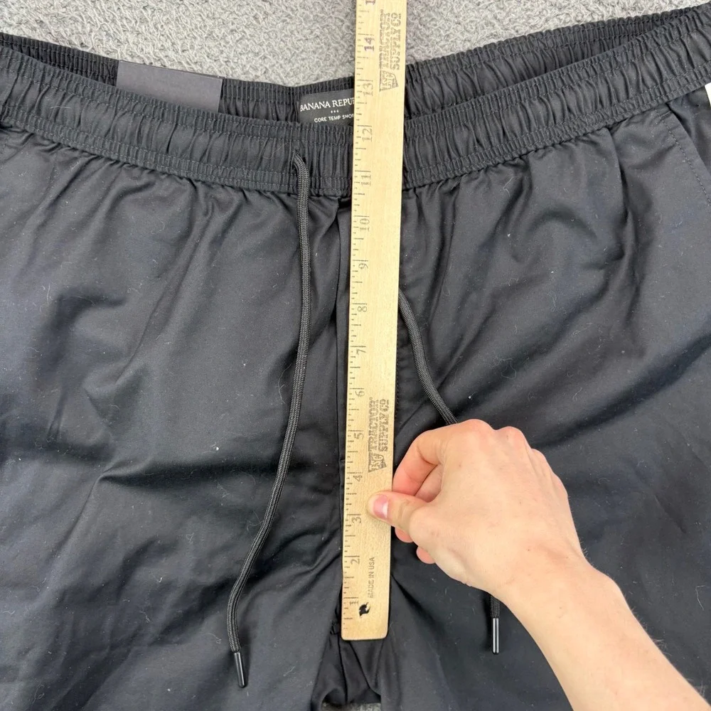 Banana Republic‎ Core Temp Short Mens Large Black White Side Stripe Athletic L